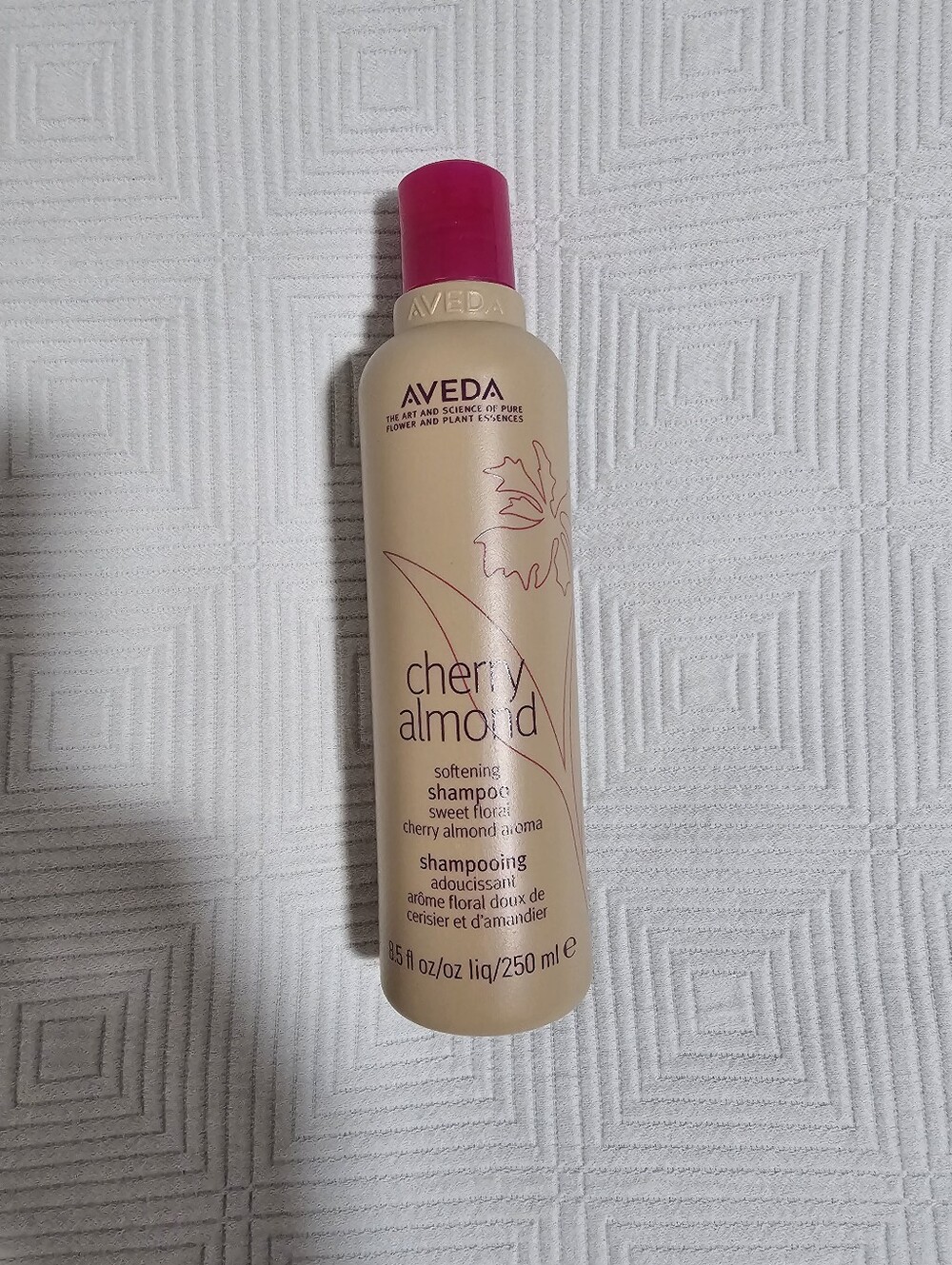 AVEDA Cherry Almond Softening Shampoo - Shipping Seal Intact 8.5oz. - Picture 2 of 5